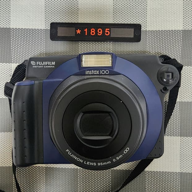 후지필름 인스탁스 와이드 100 폴라로이드 카메라