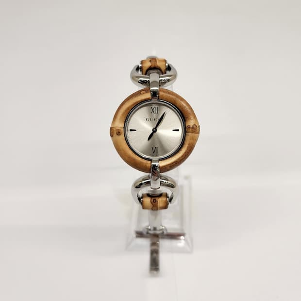 구찌 132.4 뱀부 은장 여성시계