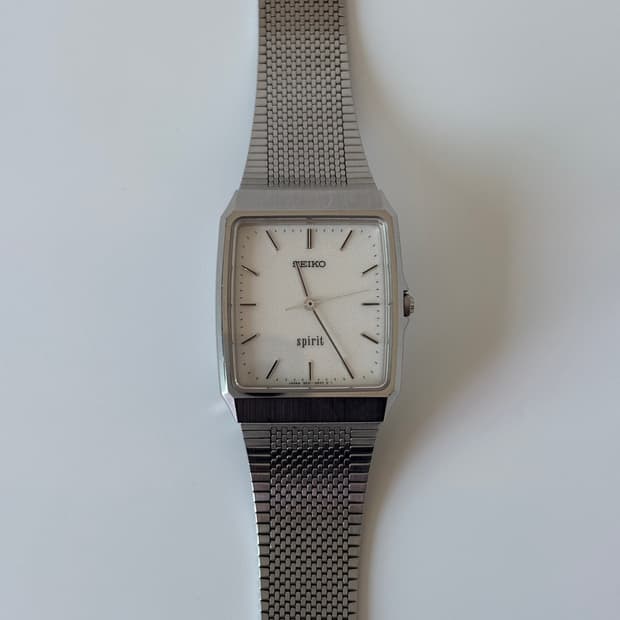 1990s Spirit Pearl Dial Square Quartz