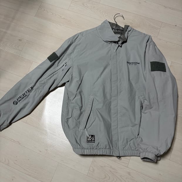 디스이즈네버댓 바람막이