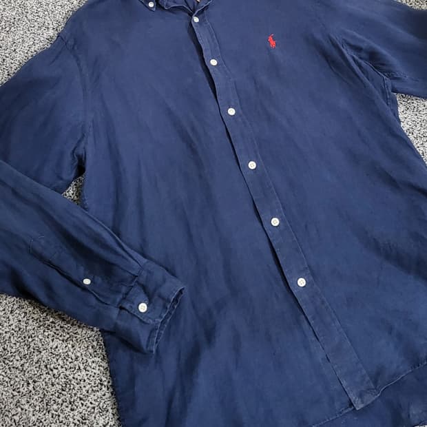 네이비 폴로셔츠