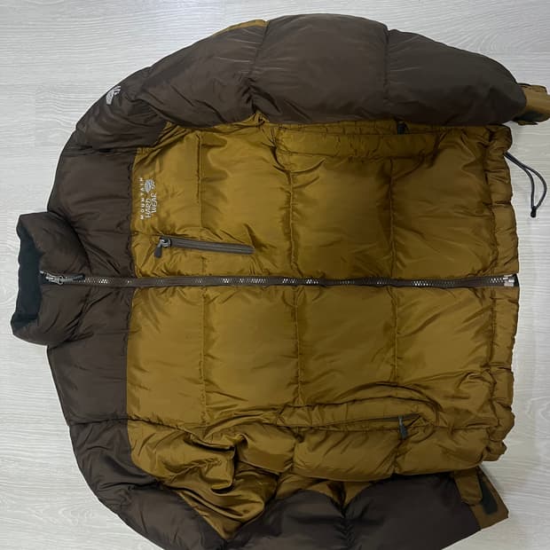 마운틴하드웨어 오리털패딩M