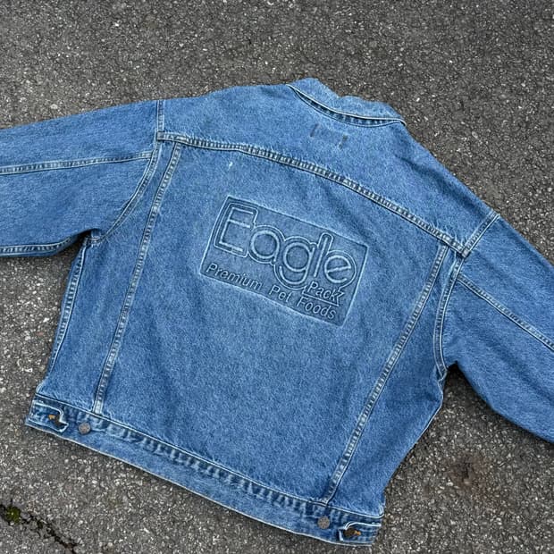 🇺🇸90s Made in USA 엠보싱 데님 자켓