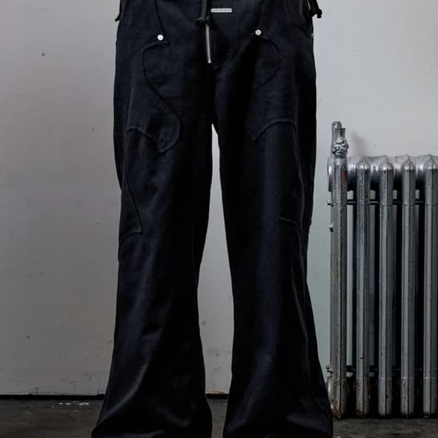 더바이닐하우스 부츠컷 팬츠