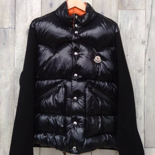 [정품] 몽클레어 와펜 유광 니트 패딩 자켓 L 블랙