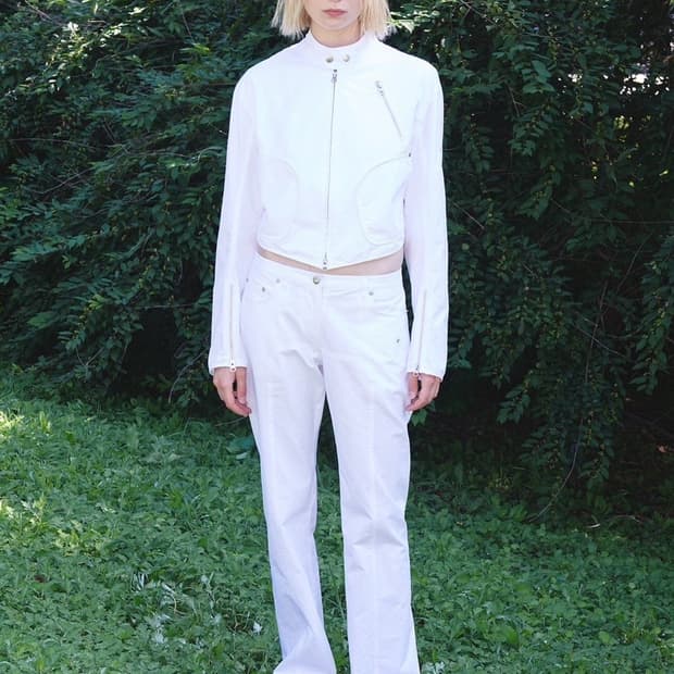 OPEN YY 크롭 바이커 화이트 자켓 M사이즈