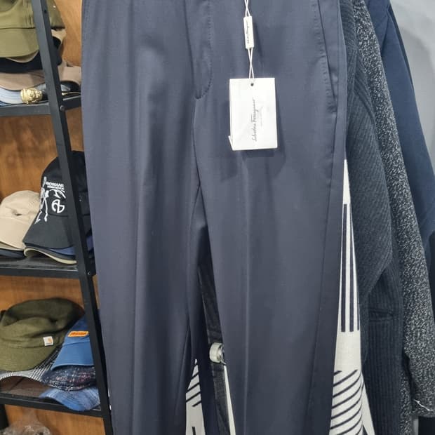 ferragamo) made in italy 남성 슬림 슬랙스 허리30 