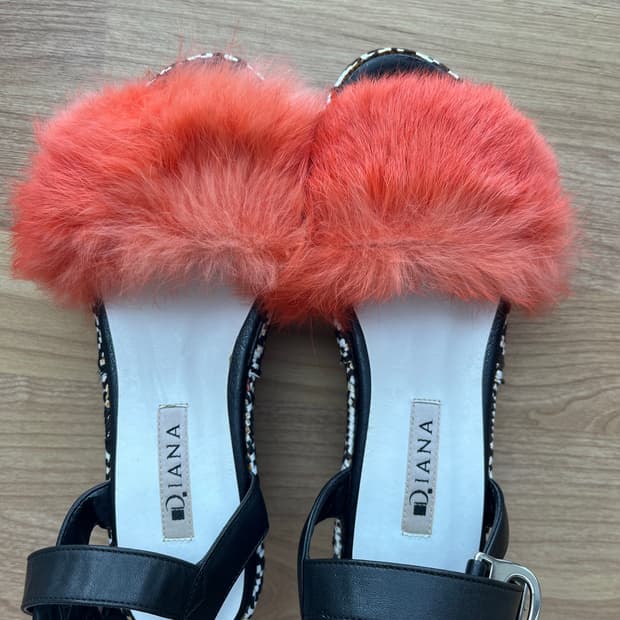 일본 빈티지토끼털 통굽샌들