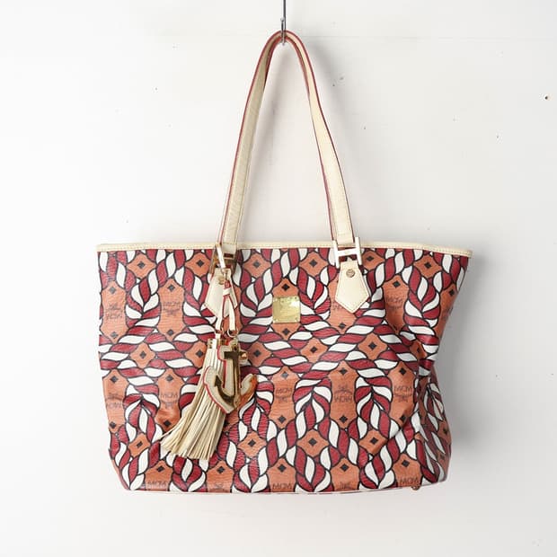 MCM X CRAIG REDMAN 한정판 숄더백