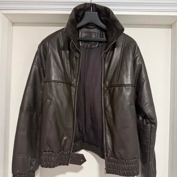 기마구아스 gimaguas 레더 하이넥 점퍼