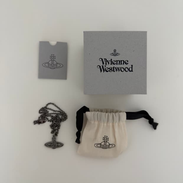 급처) 비비안웨스트우드 미니 바스 릴리프 목걸이