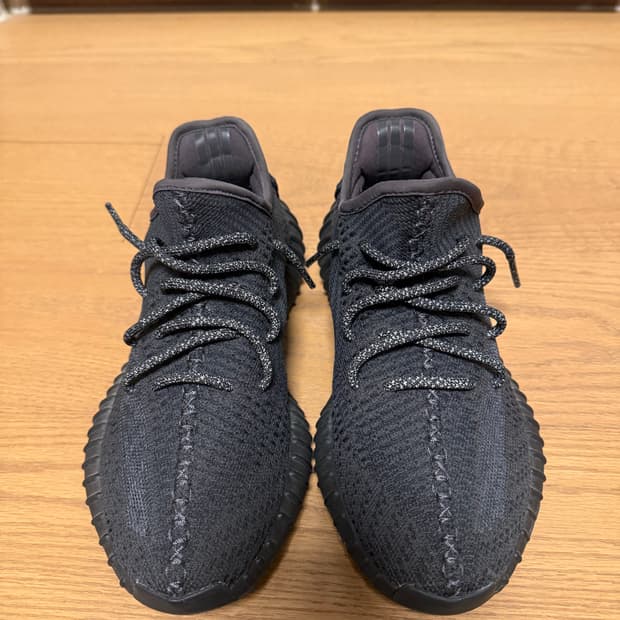 아디다스 이지350 트리플블랙 260사이즈