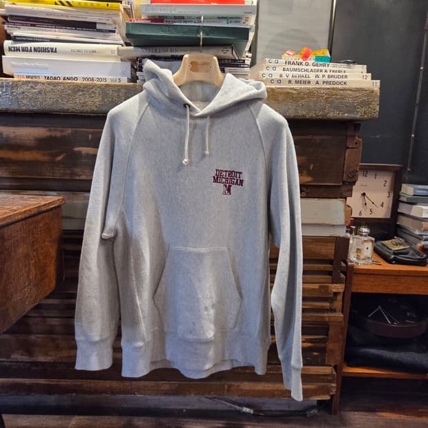 챔피온 리버스위브 스웻