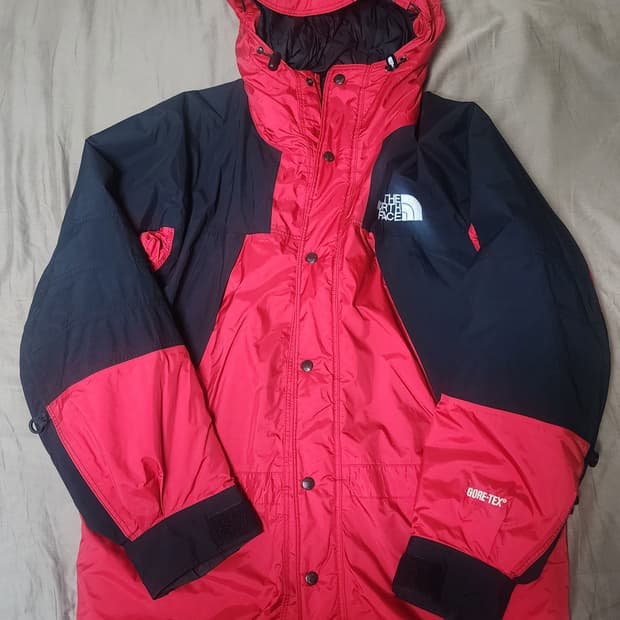 일본판 노스페이스 1994 마운틴 패딩자켓 팝니다 / 사이즈100~105