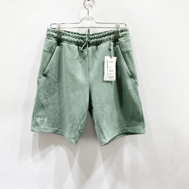 뮬라웨이 택새상품 남성 밴딩반바지 XL 