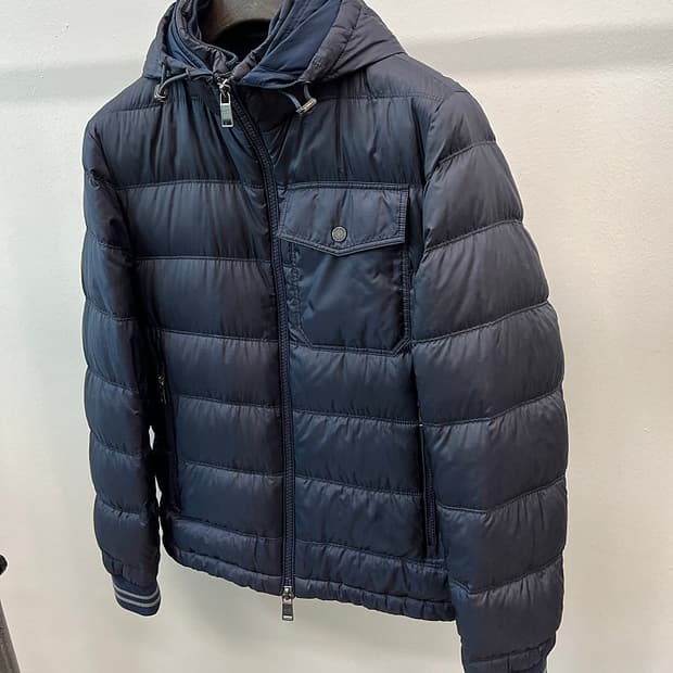 95) 휴고보스 패커블 경량패딩 