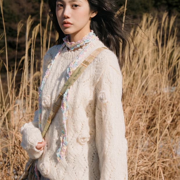 크림 포크로어 로즈 니트