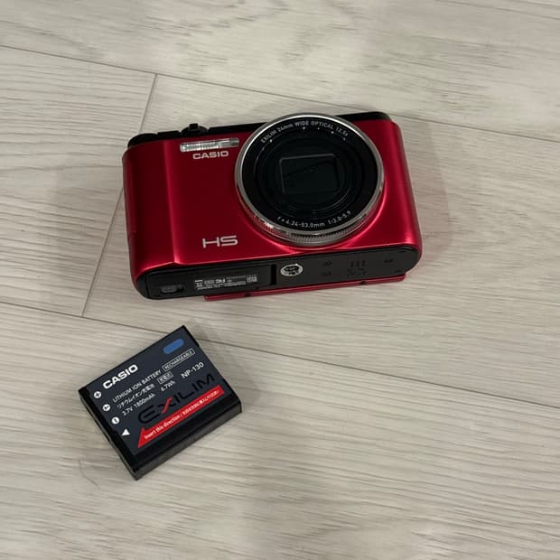 [희귀매물 미품급] 셀카가능 틸트액정 CASIO EXILIM ZR1000