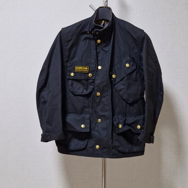 바버 인터네셔널 블랙 자켓 34