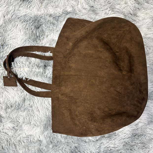 밀로아카이브 가방 새제품