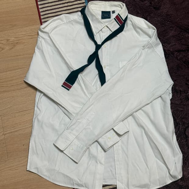 로맨틱 크라운 클럽타이 오버핏 셔츠