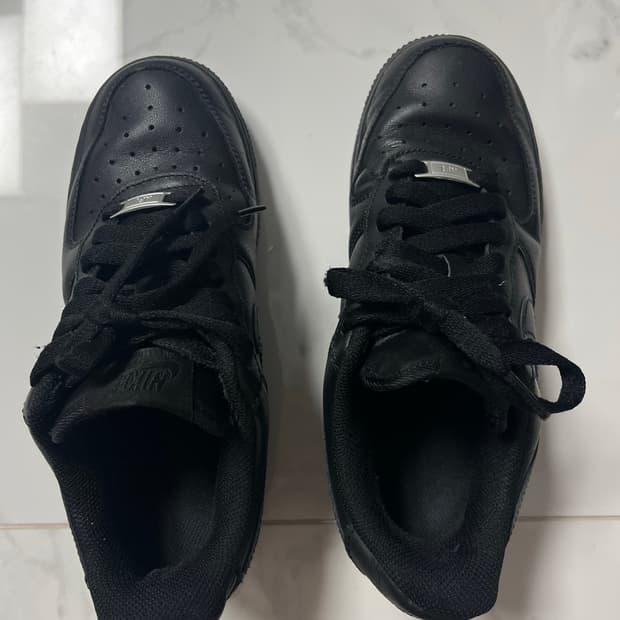 나이키 에어포스 블랙 230mm