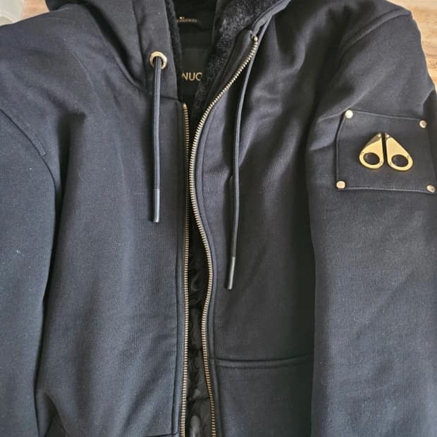 무스너클 금장 버니스웨터 후드