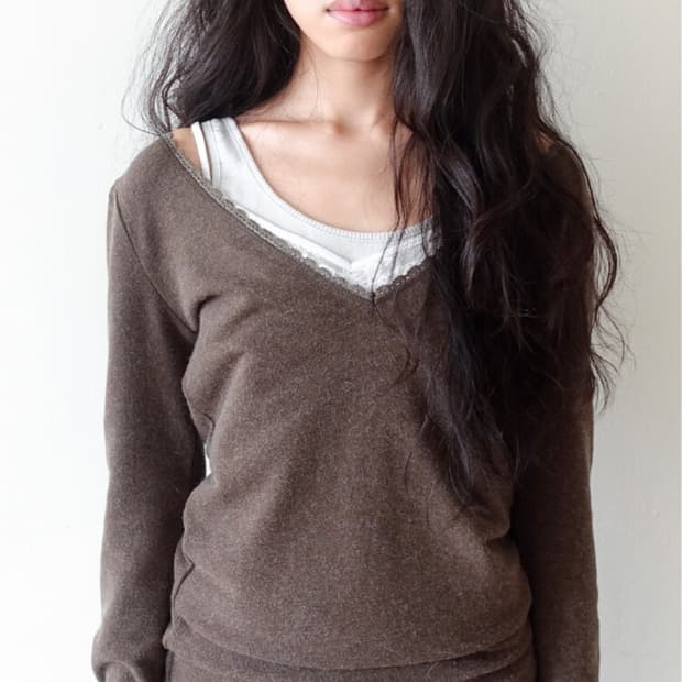 샵페어리 iris long top (khaki)