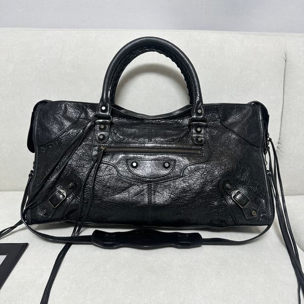 [A+ 정품] 발렌시아가 시티 모터백 파트타임 블랙