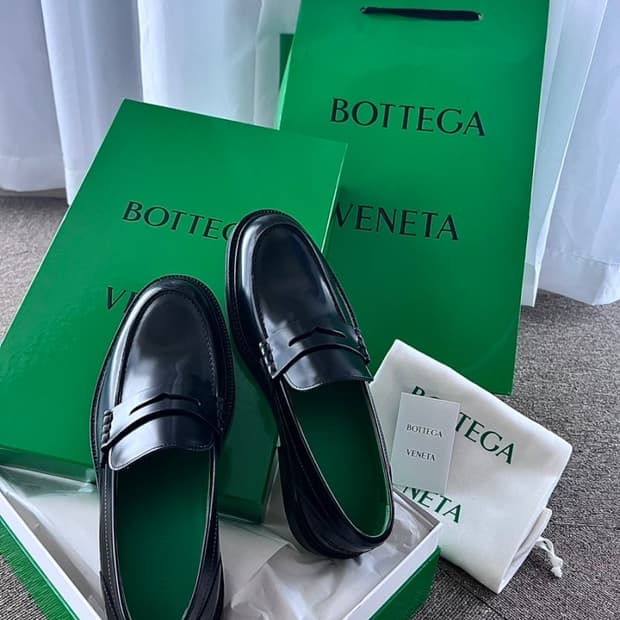 보테가베네타 타이로퍼