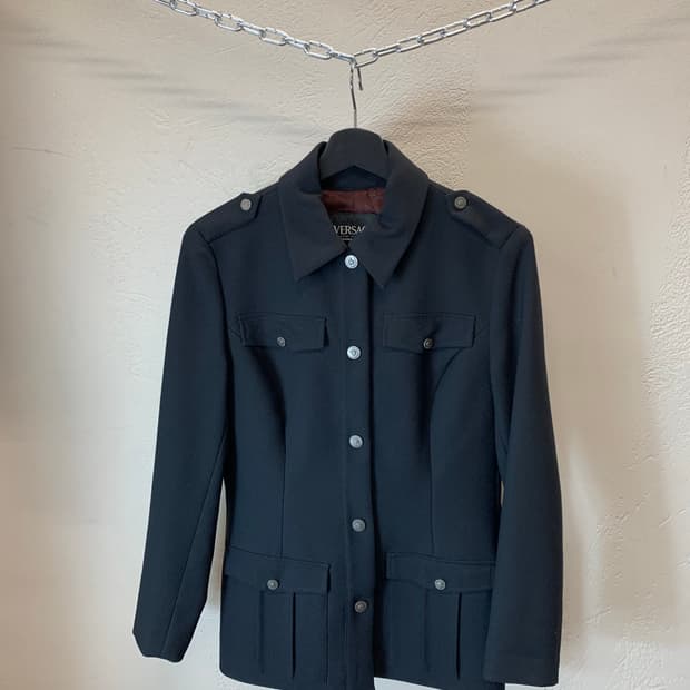 베르사체 디테일 코트