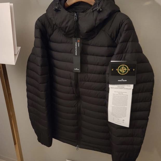 스톤아일랜드 패딩