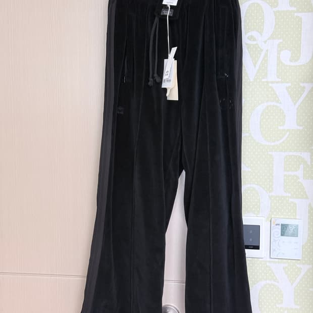 폴리테루 벨루어 트랙 4라인 블랙/브라운 2사이즈