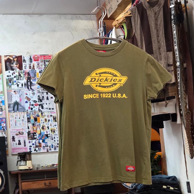 디키즈 말굽 로고 카키 반팔