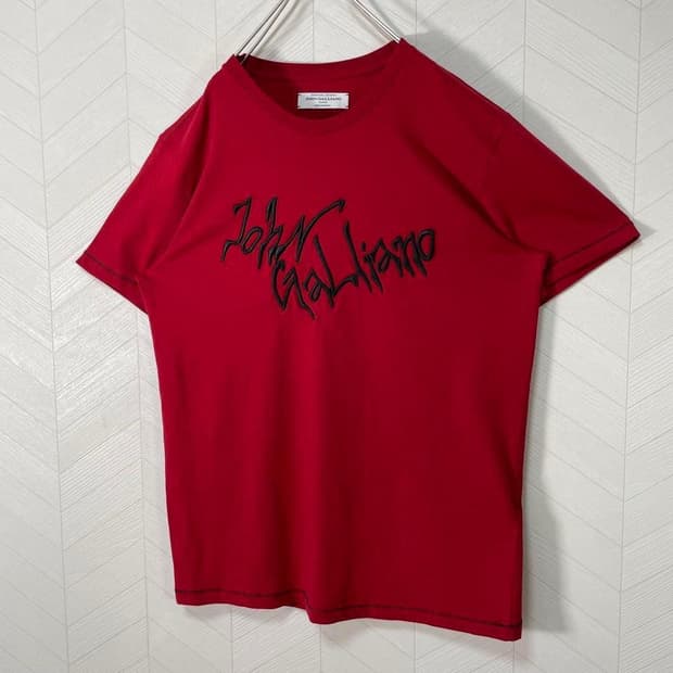 John Galliano 자수 로고 티셔츠