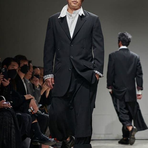 (2) 요지야마모토 뿌르옴므 23ss 자켓