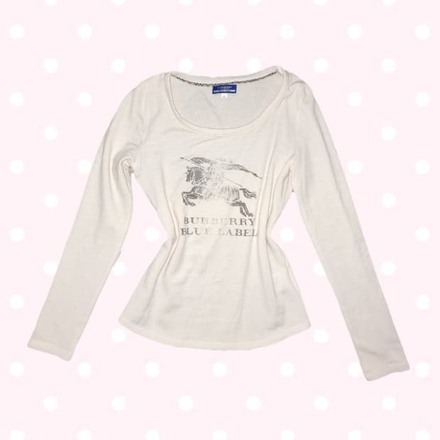 버버리 블루라벨 바닐라크림 긴팔 티셔츠 울 100% 아이보리 빈티지 정품