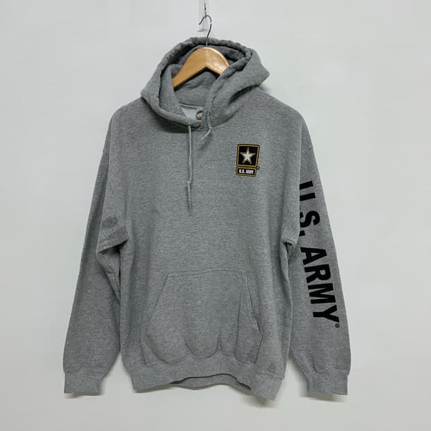 00's gildan U.S Army  hoodie Sweatshirt.