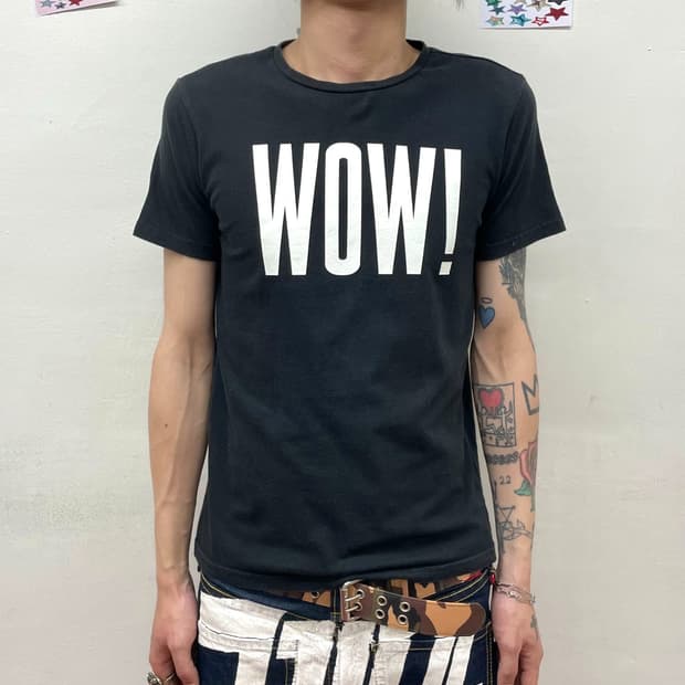 WOW! Black T-shirt