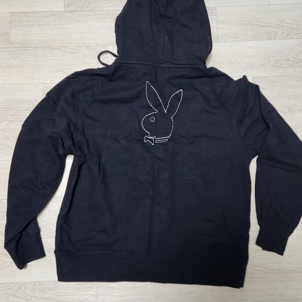 플레이보이 후드집업