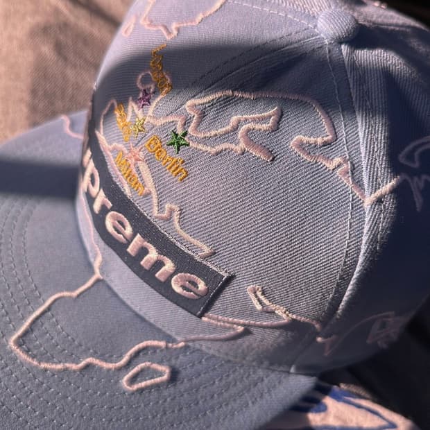 supreme X new era worldwide box logo cap