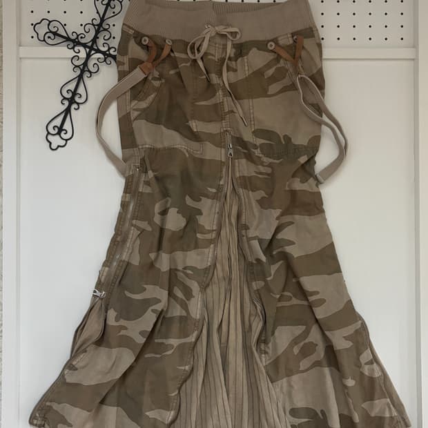 • Camo Goa Skirt
