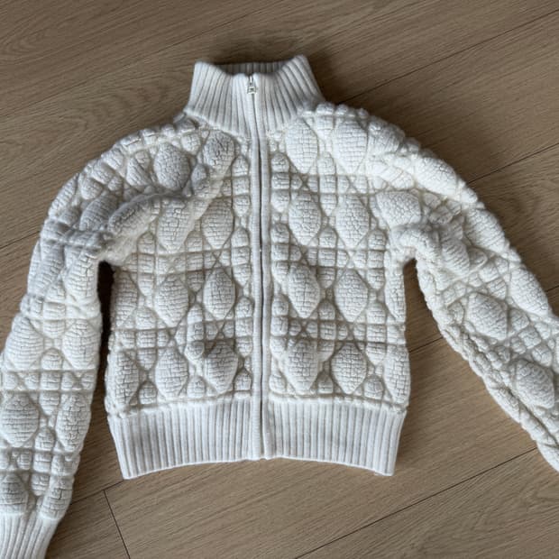 디오르 스타일 가디건