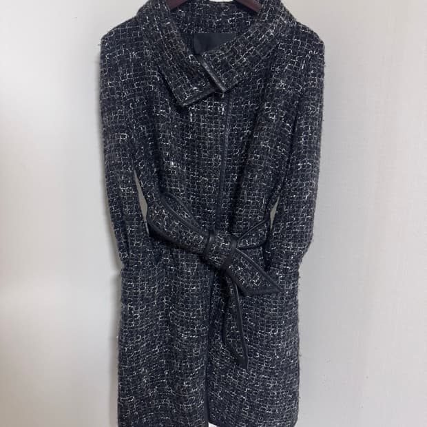 DONNA KARAN 트위드 코트 4