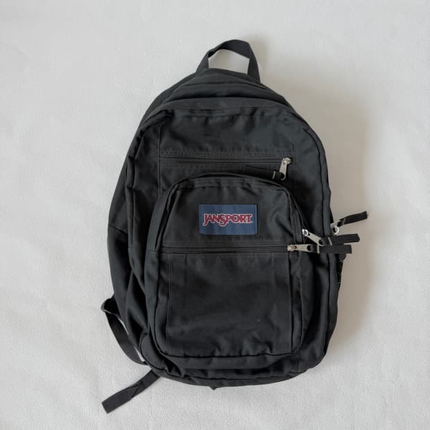 잔스포츠(JANSPORT) 백팩