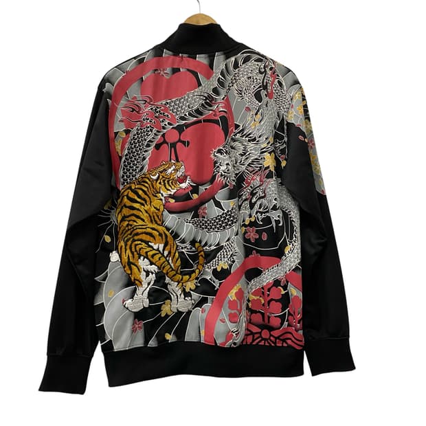 AKAZARU 호랑이 자수 져지집업(2XL)