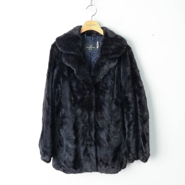 55/올리비아하슬러 밍크 코트