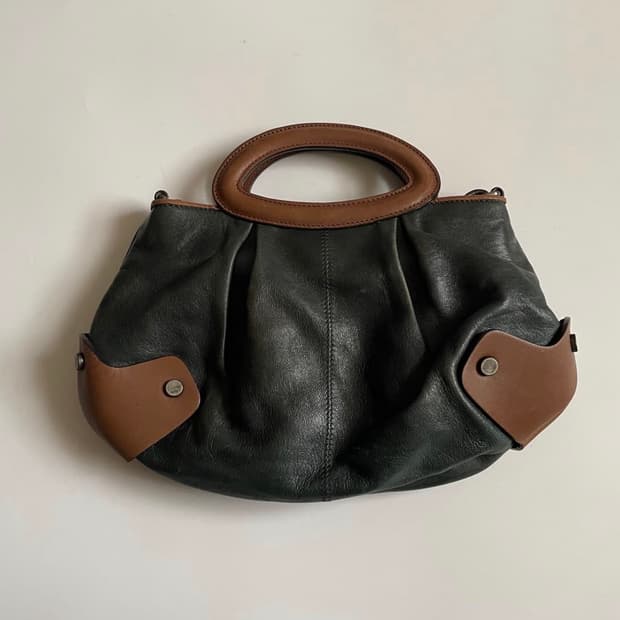 마르니 탑 핸들 숄더백