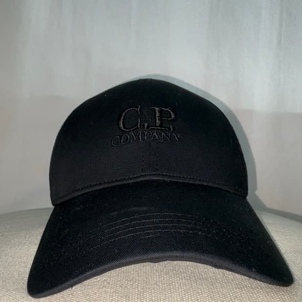 Cp company 모자