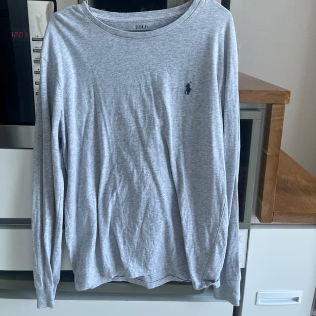 폴로 롱슬리브